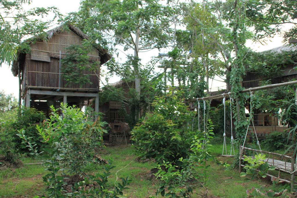 Nguyen Shack - Mekong Can Tho Villa Exterior photo