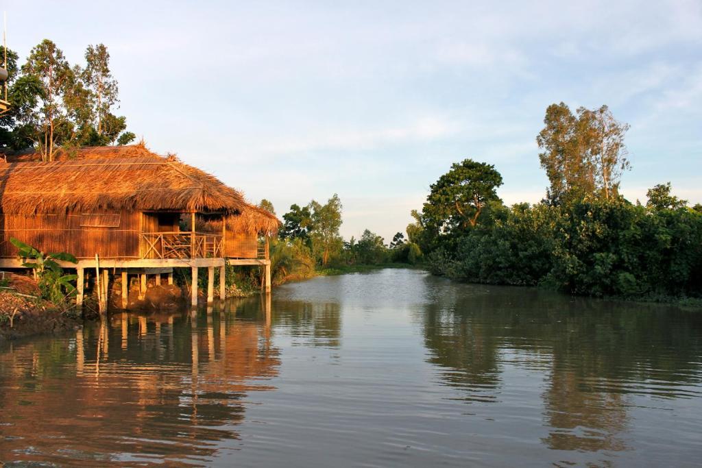 Nguyen Shack - Mekong Can Tho Villa Room photo